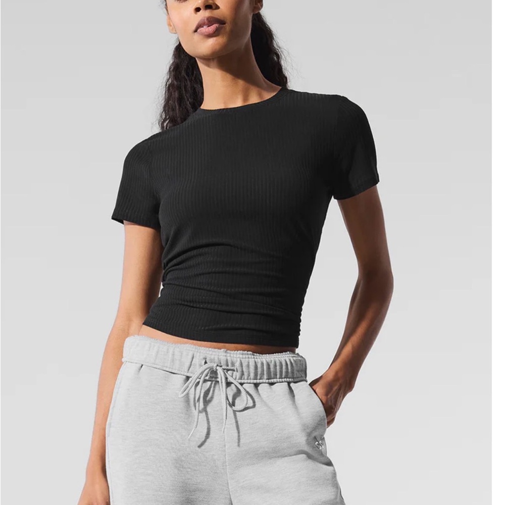 Alo Yoga Ribbed Sea Coast Tee